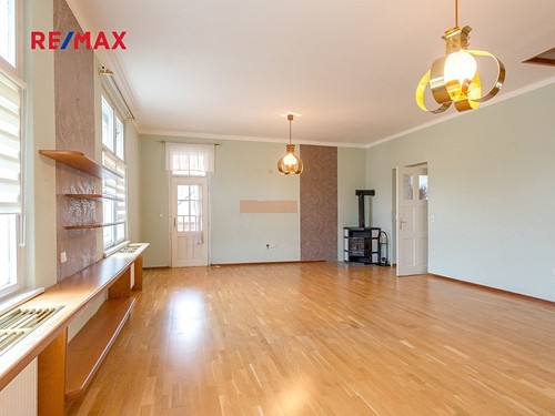 Prodaný dům 640 m², pozemek 1819 m²