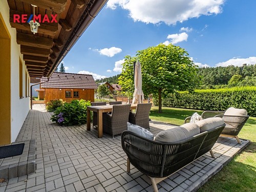 Prodaná chalupa 189 m², pozemek 897 m²