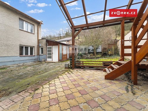 Prodaný dům 350 m², pozemek 869 m²