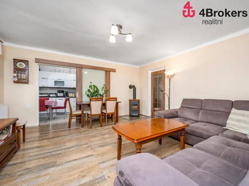 Prodaný dům 200 m², pozemek 1204 m²