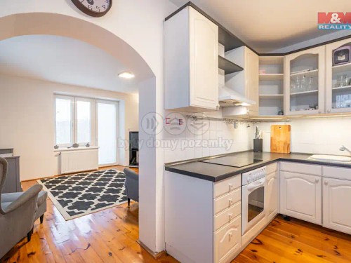 Prodaný dům 100 m², pozemek 3541 m²