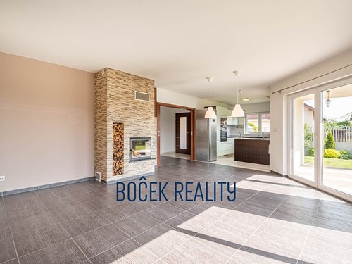 Prodaný dům 205 m², pozemek 990 m²