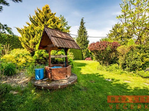 Prodej domu 180 m², pozemek 1699 m²