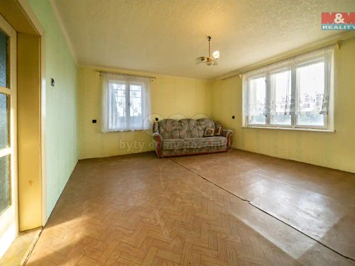 Prodaný dům 375 m², pozemek 1145 m²
