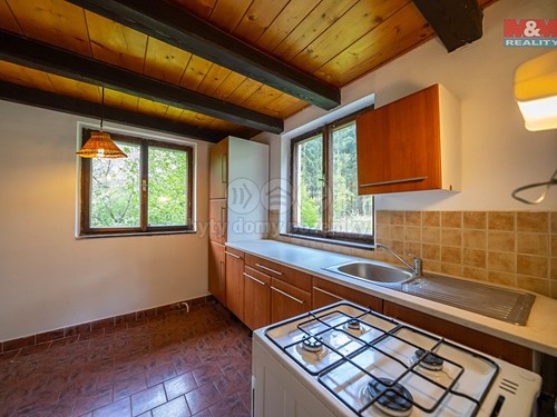 Prodaná chata 70 m², pozemek 793 m²