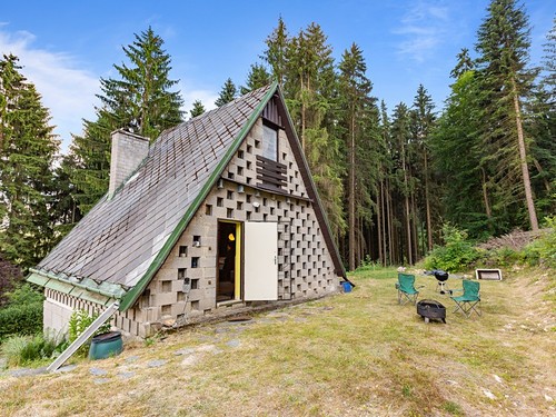 Prodaná chata 63 m², pozemek 374 m²