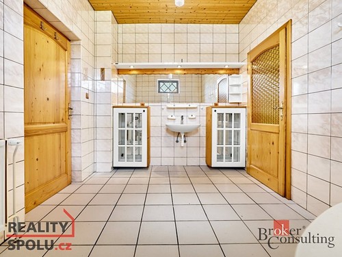 Prodaný dům 200 m², pozemek 1092 m²