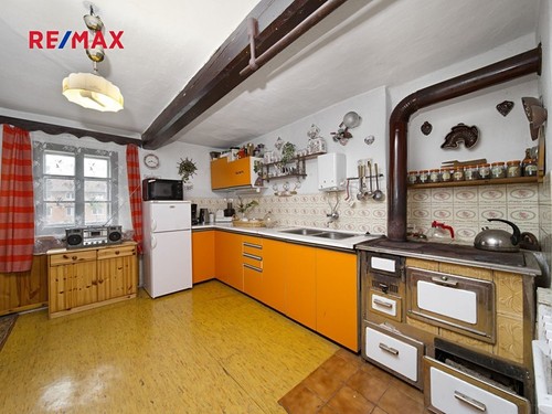 Prodaná chalupa 77 m², pozemek 355 m²