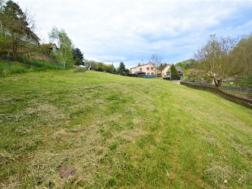 Prodaný dům 250 m², pozemek 2787 m²