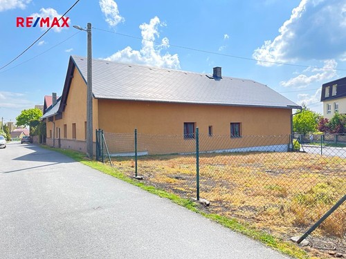 Prodaný dům 250 m², pozemek 901 m²