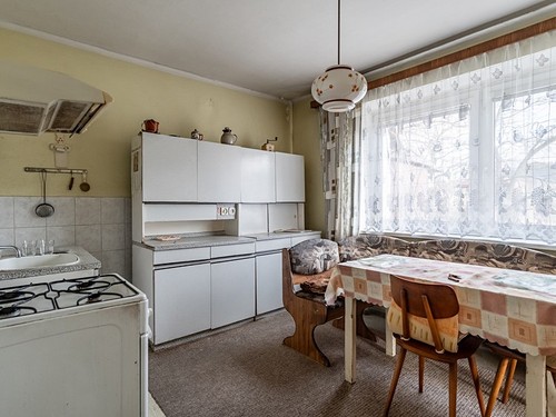Prodaný dům 200 m², pozemek 1059 m²