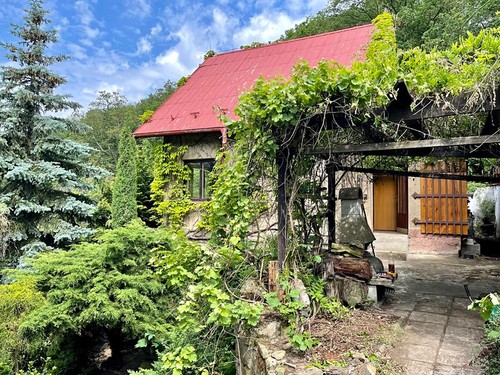 Prodaná chata 95 m², pozemek 1360 m²
