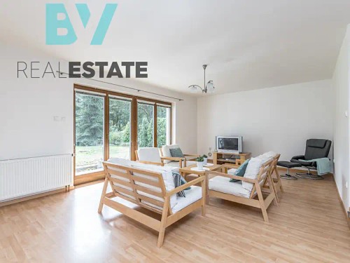 Prodaný dům 345 m², pozemek 1944 m²