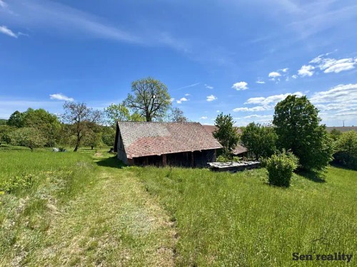Prodej domu 230 m², pozemek 2755 m²