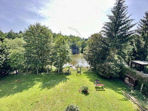 Prodaná chata 33 m², pozemek 1077 m²