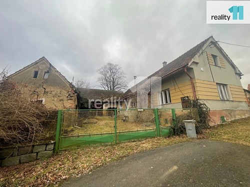 Prodaný dům 722 m², pozemek 3051 m²