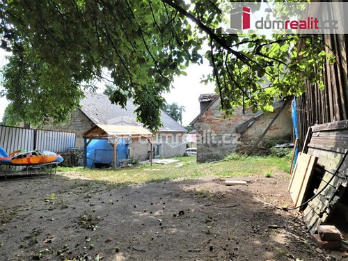 Prodaný dům 220 m², pozemek 6133 m²