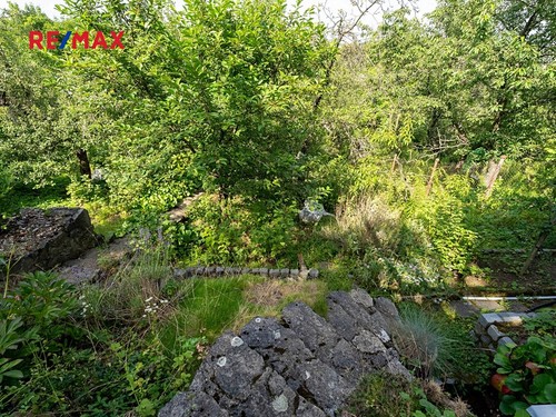 Prodaná chata 12 m², pozemek 702 m²