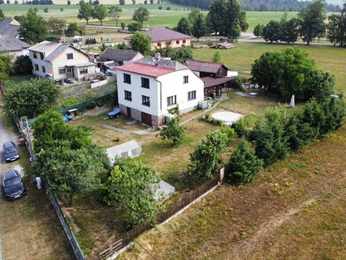 Prodaný dům 270 m², pozemek 1432 m²
