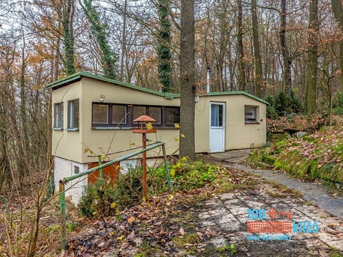 Prodaná chata 28 m², pozemek 701 m²