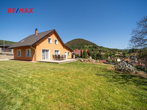 Prodaný dům 166 m², pozemek 928 m²