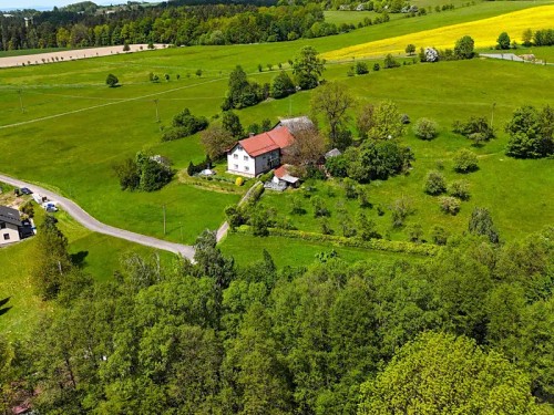 Prodej domu 230 m², pozemek 2755 m²