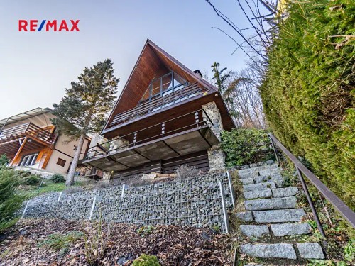 Prodaná chata 85 m², pozemek 381 m²