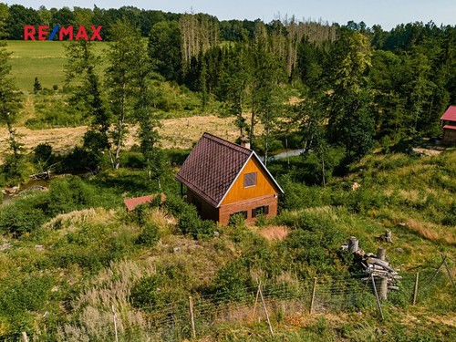 Prodaná chata 50 m², pozemek 40 m²