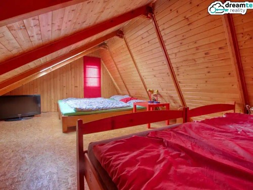 Prodaná chata 50 m², pozemek 348 m²