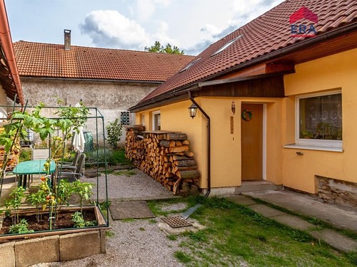Prodaná chalupa 175 m², pozemek 343 m²