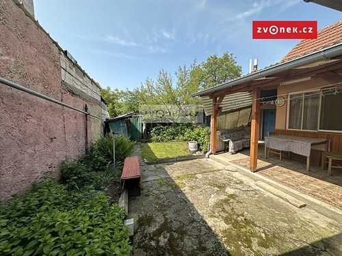 Prodaný dům 100 m², pozemek 447 m²