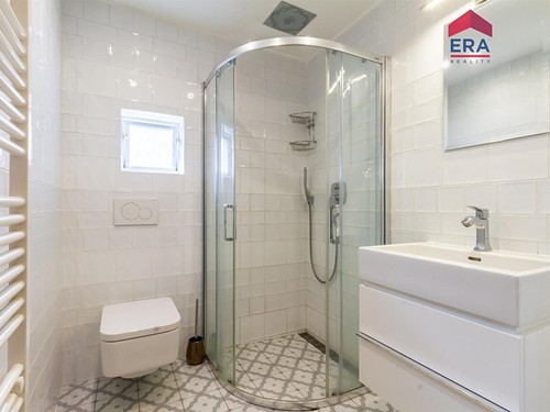 Prodaný dům 220 m², pozemek 958 m²