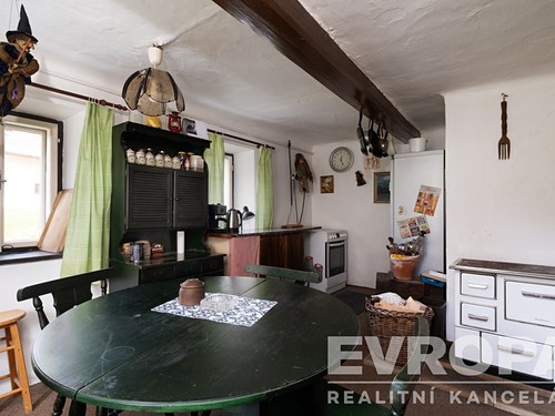 Prodaný dům 208 m², pozemek 1403 m²
