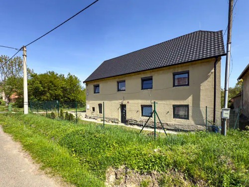 Prodaný  dům 200 m², pozemek 1711 m²