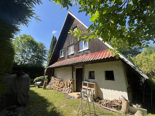 Prodaná chata 100 m², pozemek 415 m²