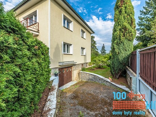 Prodaný dům 280 m², pozemek 1048 m²