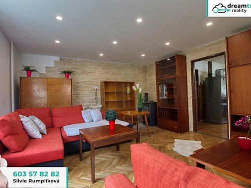 Prodaný dům 220 m², pozemek 1145 m²