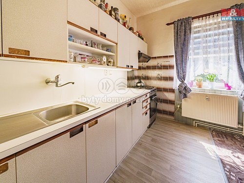 Prodaný dům 337 m², pozemek 947 m²