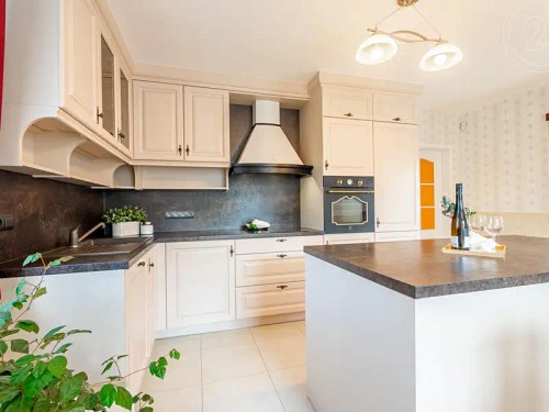 Prodej domu 224 m², pozemek 582 m²