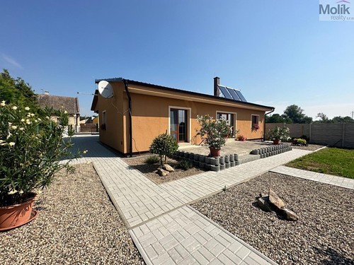 Prodaný dům 105 m², pozemek 1415 m²