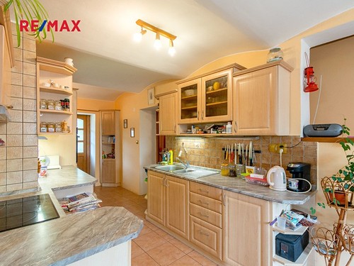 Prodaný dům 353 m², pozemek 3096 m²