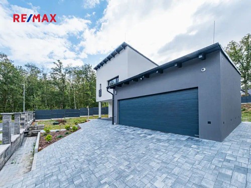 Prodaný dům 197 m², pozemek 894 m²