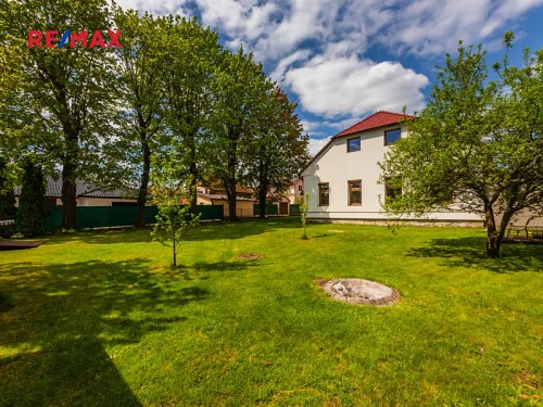 Prodej domu 375 m², pozemek 1118 m²