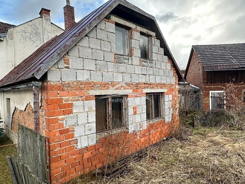 Prodaná chalupa 50 m², pozemek 715 m²