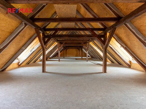 Prodej domu 560 m², pozemek 671 m²