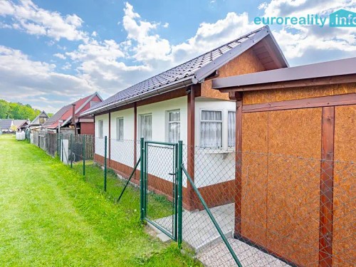 Prodej chaty 44 m², pozemek 260 m²