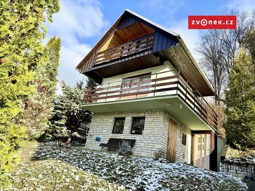 Prodaná chata 48 m², pozemek 420 m²