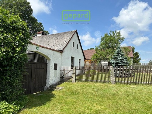 Prodaná chalupa 70 m², pozemek 379 m²