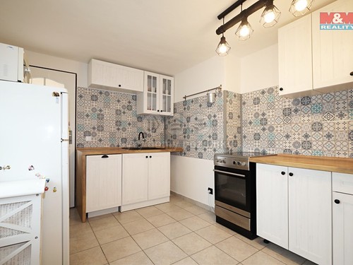 Prodaná chata 111 m², pozemek 504 m²