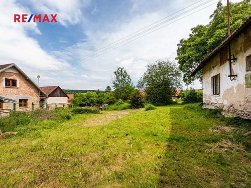 Prodaný dům 290 m², pozemek 4371 m²
